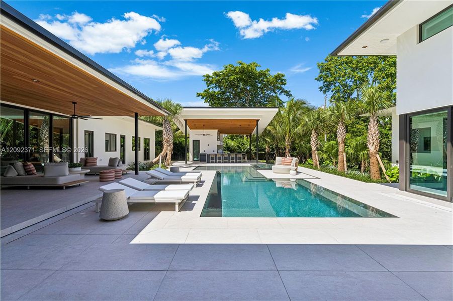 Exterior details and patio area of a home in , Pinecrest (Image 35).