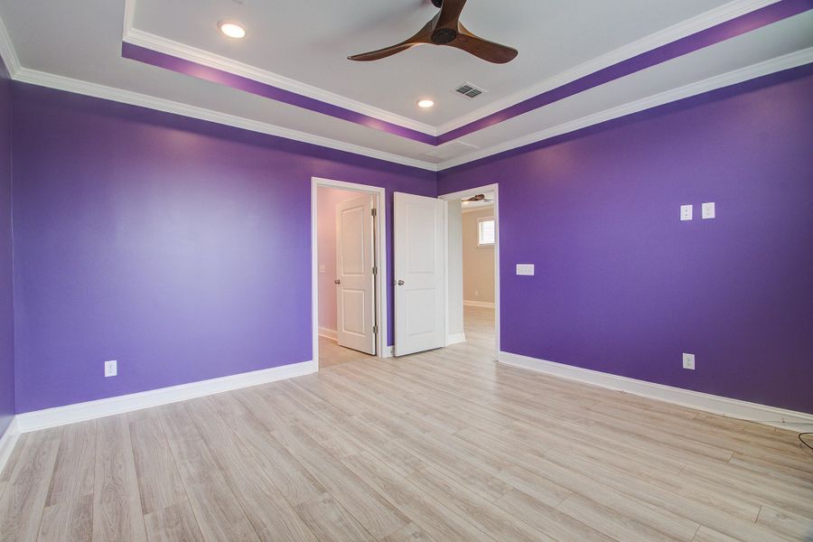 Spacious, unfurnished interior of a new home in , Summerville (Image 22).