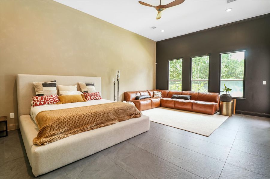 Furnished interior view inside a new home in , Tomball (Image 18). Furnished interior view inside a new home in , Tomball (Image 18).