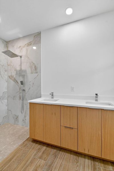 Furnished interior view inside a new home in , Jupiter (Image 34).