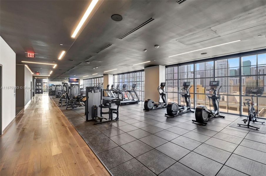 Community amenities in , Miami (Image 14).