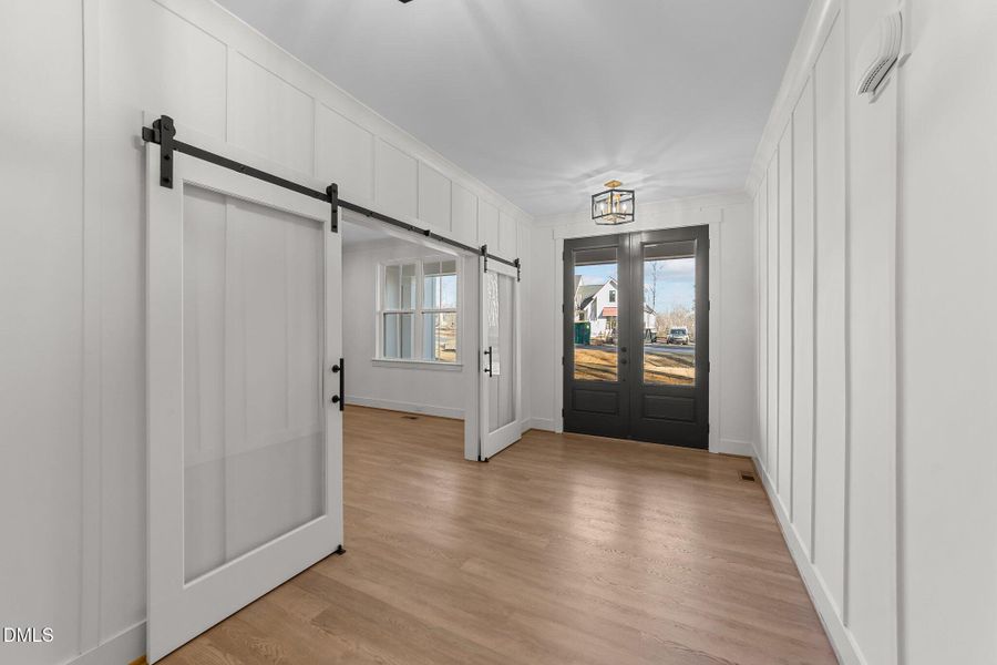 Photos of similar home Photos of similar home