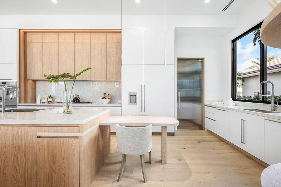 2240_Date_Palm_Road_21