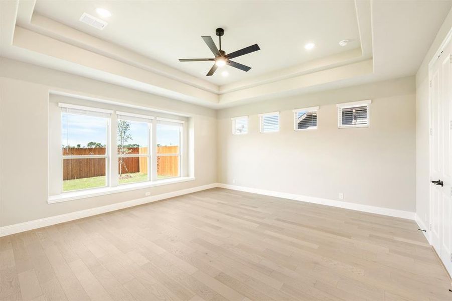 Spacious, unfurnished interior of a new home in Timberbrook 3B-4A, Justin (Image 23). Spacious, unfurnished interior of a new home in Timberbrook 3B-4A, Justin (Image 23).