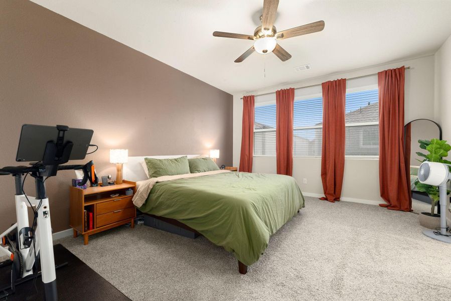 Furnished interior view inside a new home in Dunvale Village - Townhome Collection, Houston (Image 5). Furnished interior view inside a new home in Dunvale Village - Townhome Collection, Houston (Image 5).