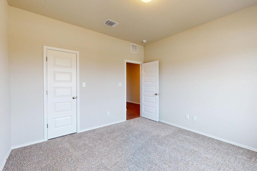 Spacious, unfurnished interior of a new home in Carillon, Manor (Image 34).
