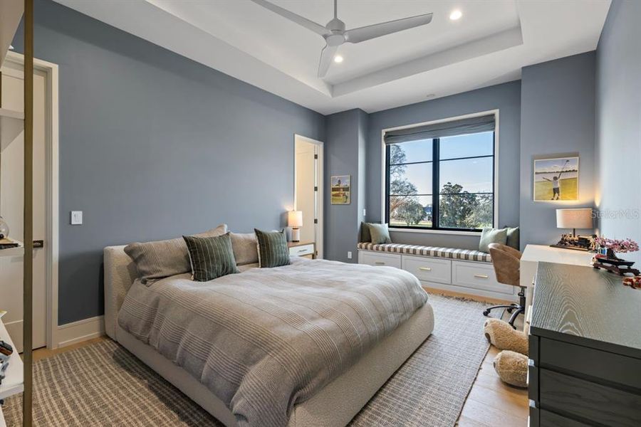 Furnished interior view inside a new home in , Orlando (Image 42).