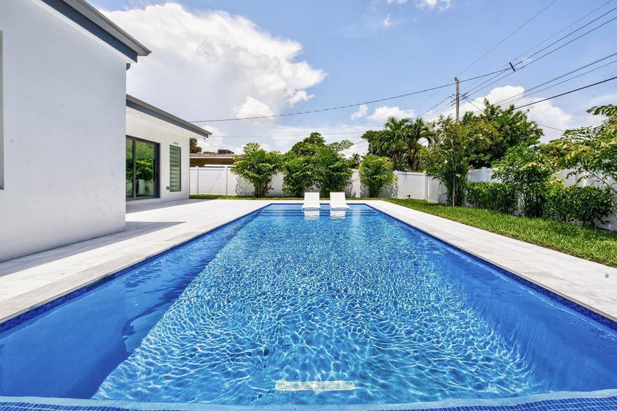 013-062-Pool-1500x1000 013-062-Pool-1500x1000