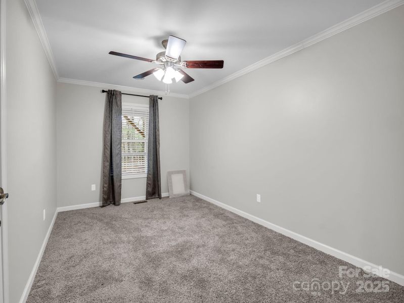 Spacious, unfurnished interior of a new home in , Black Mountain (Image 20).