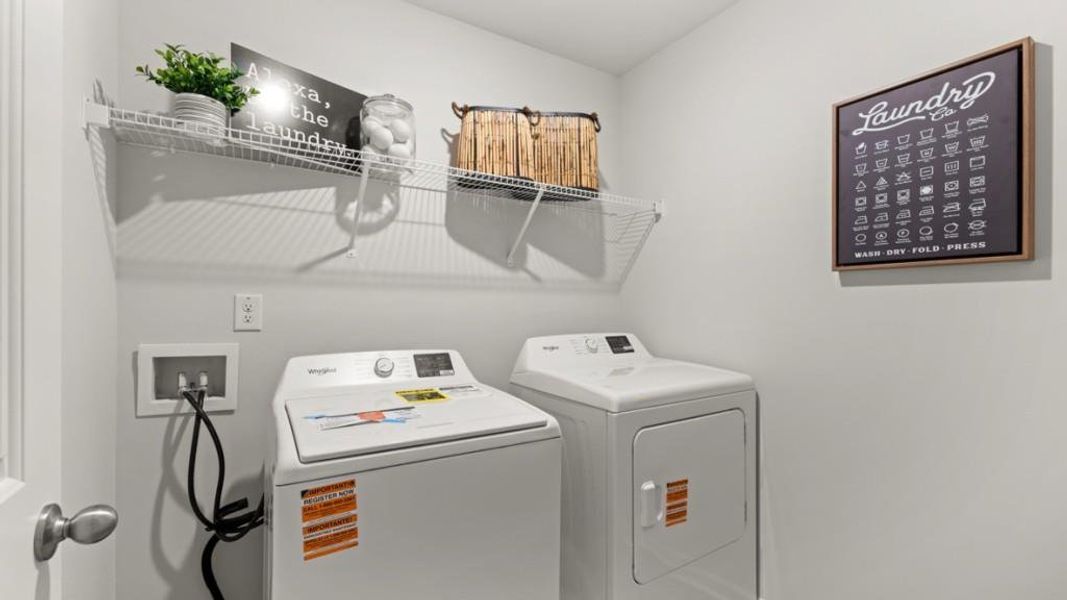 Close-up of interior finishes inside a home in Creekview, Atlanta (Image 17).