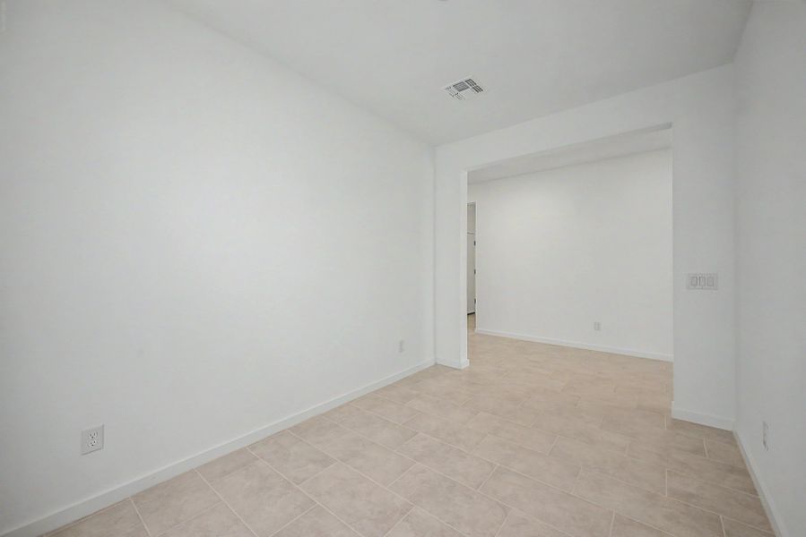 Spacious, unfurnished interior of a new home in Teravalis, Buckeye (Image 8). Spacious, unfurnished interior of a new home in Teravalis, Buckeye (Image 8).