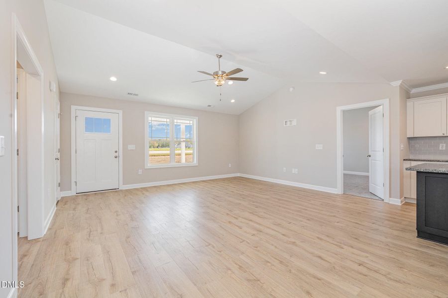 005_img_0691-edit_930