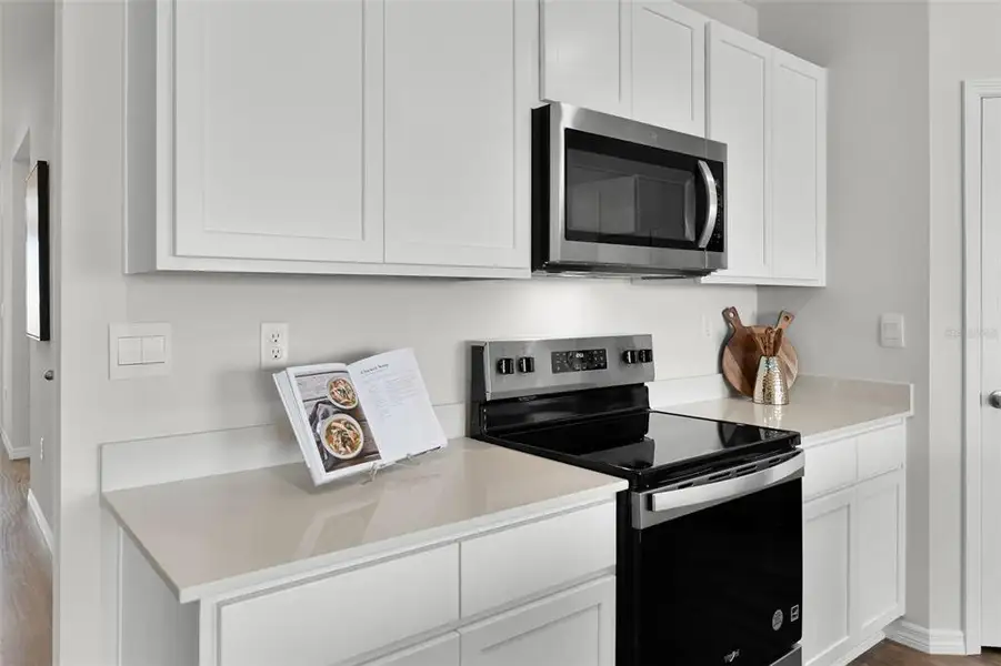 Furnished interior view inside a new home in , Winter Haven (Image 5).