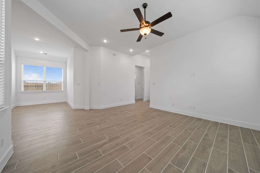 Spacious, unfurnished interior of a new home in Riceland, Mont Belvieu (Image 23). Spacious, unfurnished interior of a new home in Riceland, Mont Belvieu (Image 23).