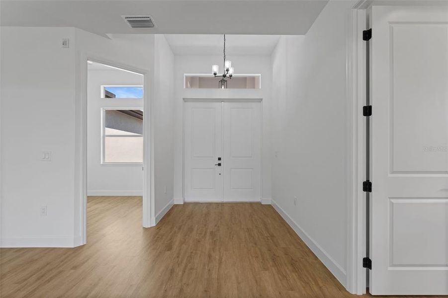 Spacious, unfurnished interior of a new home in , North Port (Image 32).