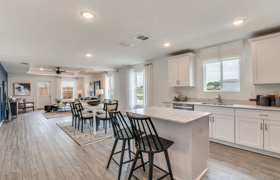 Representative furnished interior of a home built from the Hewitt by Centex in Cottonwood, Howe (Image 12).