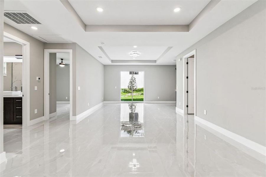 Spacious, unfurnished interior of a new home in , Brooksville (Image 18).