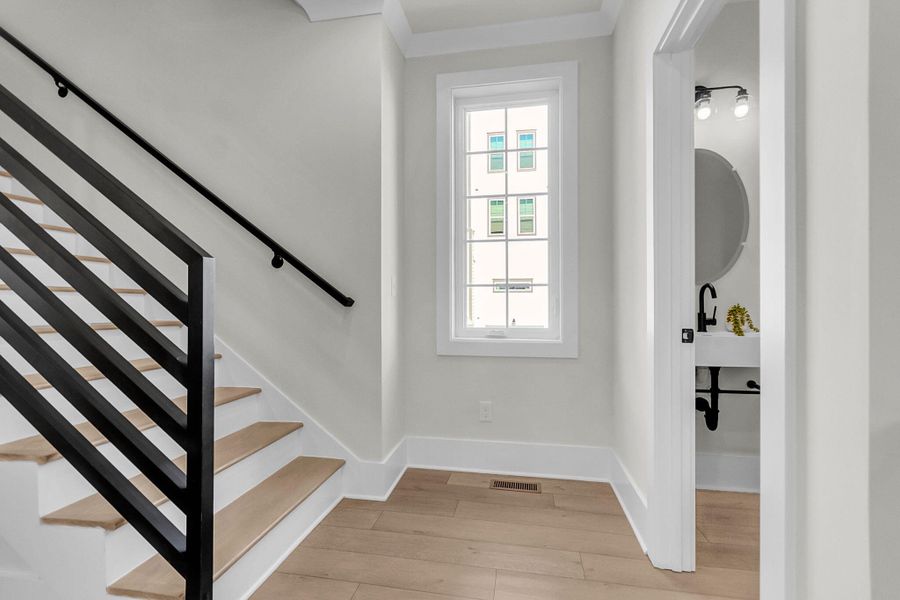 Spacious, unfurnished interior of a new home in , North Charleston (Image 26).