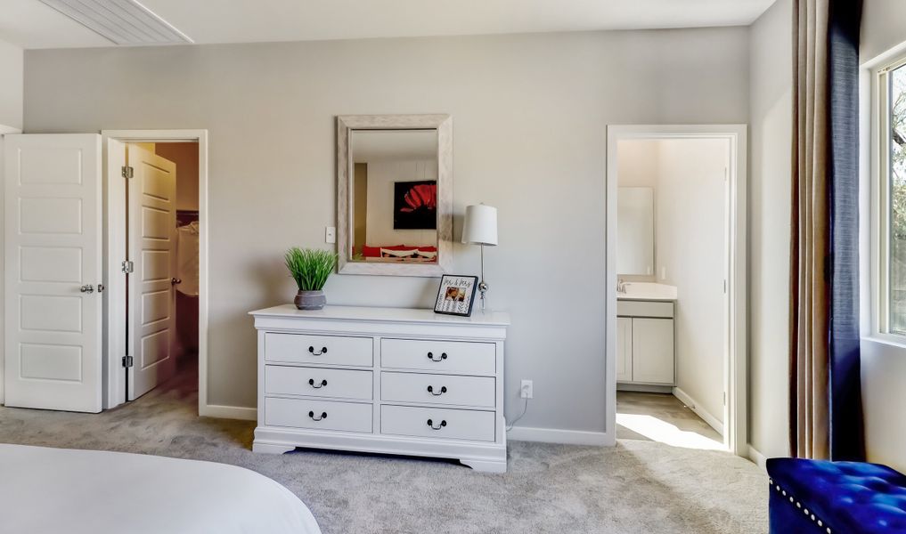 Owner's suite with private bath