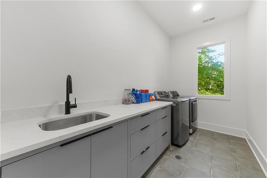 Image 40 of a home in .