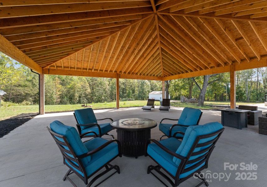 Community amenities in , Statesville (Image 31). Community amenities in , Statesville (Image 31).