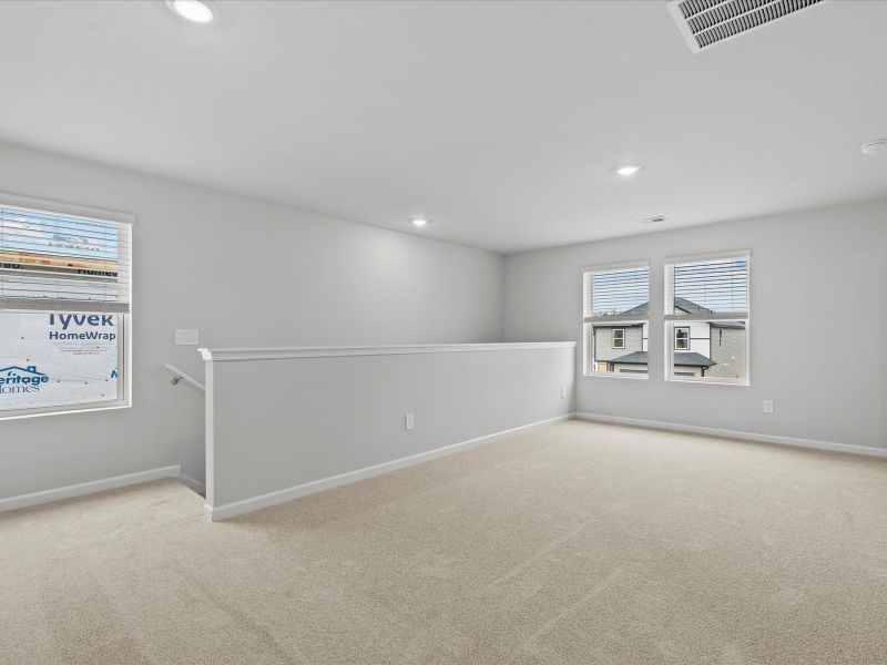 Spacious, unfurnished interior of a new home in Pleasant Brook, Piedmont (Image 13).