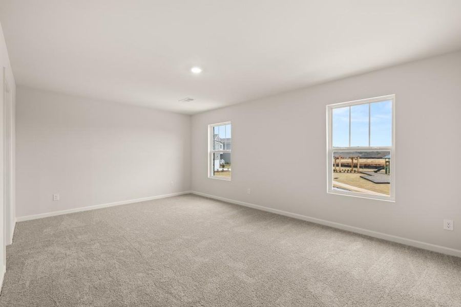 Spacious, unfurnished interior of a new home in Pointe Park, Union City (Image 17).