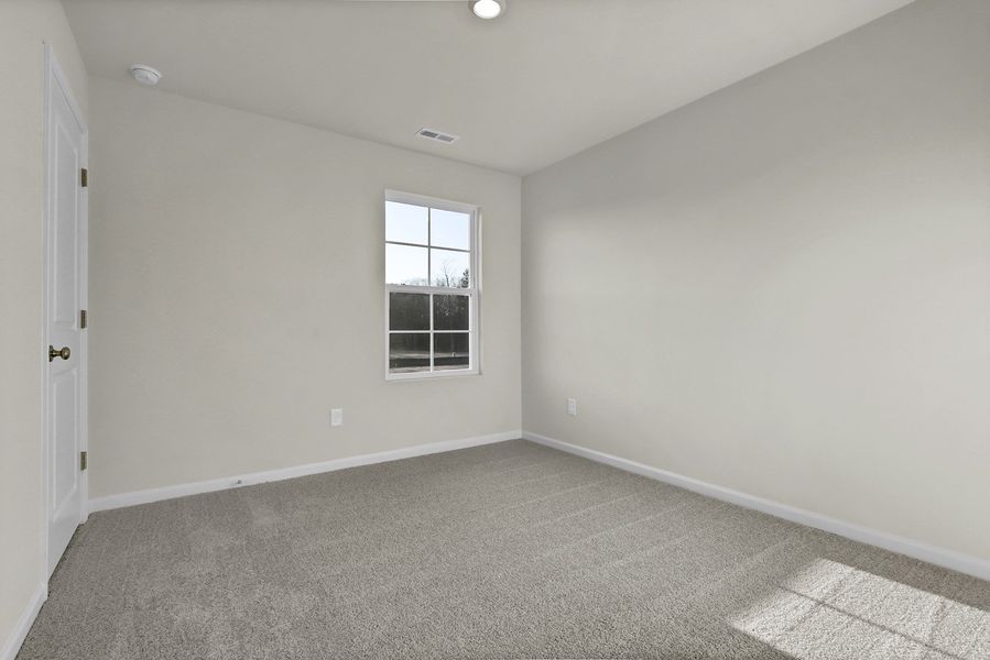 Spacious, unfurnished interior of a new home in Citadel Point at Southbridge, Sneads Ferry (Image 29).
