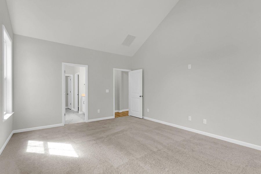 Spacious, unfurnished interior of a new home in Tidewater at Lakes of Cane Bay, Summerville (Image 23). Spacious, unfurnished interior of a new home in Tidewater at Lakes of Cane Bay, Summerville (Image 23).