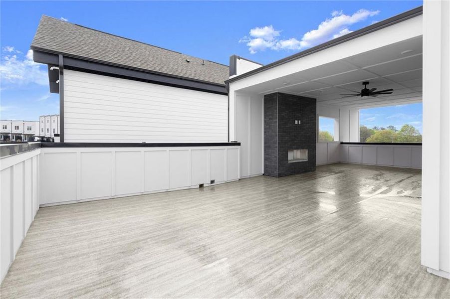Exterior details and patio area of a home in , Alpharetta (Image 30).