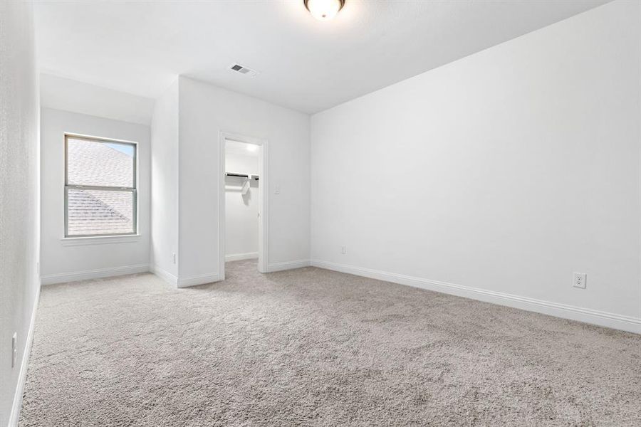 Spacious, unfurnished interior of a new home in Sandbrock Ranch, Aubrey (Image 19).