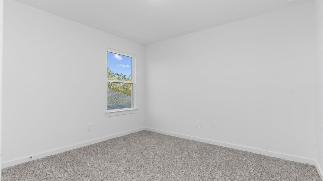 Spacious, unfurnished interior of a new home in Holly Ridge, Rosenberg (Image 23).