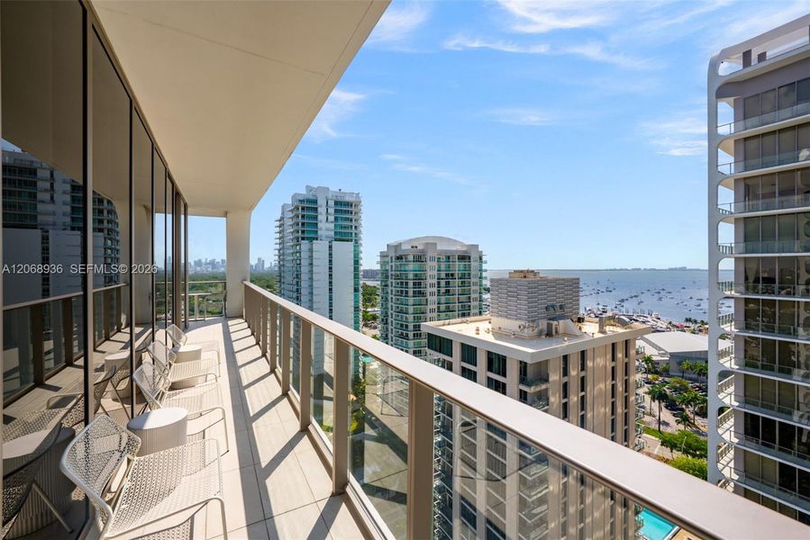 Condo located in Miami, FL showcasing its design and architecture (Image 28). Condo located in Miami, FL showcasing its design and architecture (Image 28).