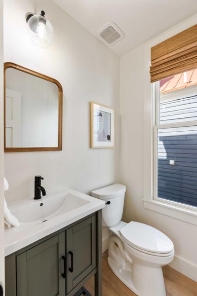 Furnished interior view inside a new home in , Charleston (Image 39).