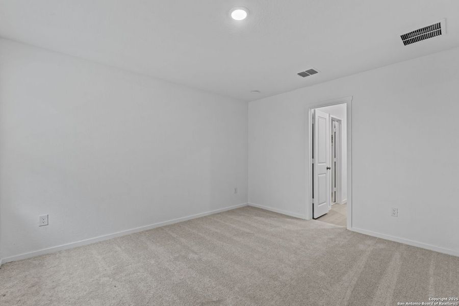 Spacious, unfurnished interior of a new home in Torian Village: Belmar Collection, San Antonio (Image 15). Spacious, unfurnished interior of a new home in Torian Village: Belmar Collection, San Antonio (Image 15).