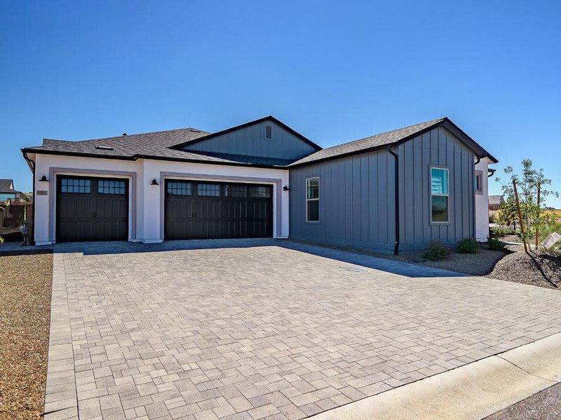 Exterior details and patio area of a home in Summit at The Dells, Prescott (Image 3).