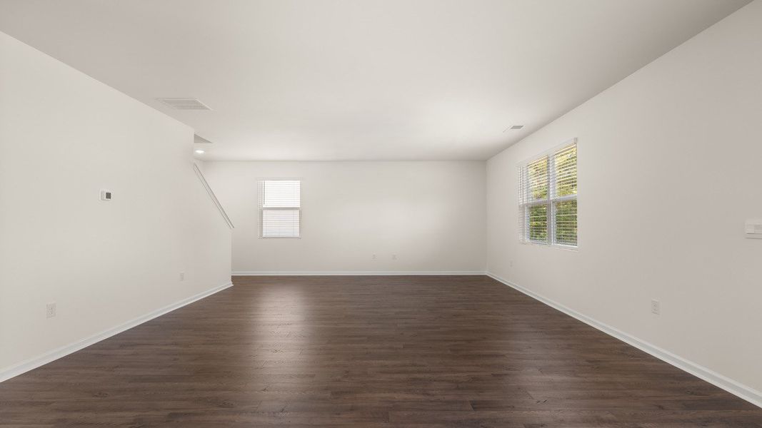 Spacious, unfurnished interior of a new home in Locust Grove Station - Cedar Ridge, Locust Grove (Image 12).