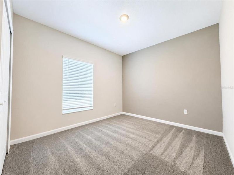 Spacious, unfurnished interior of a new home in , Kissimmee (Image 12).