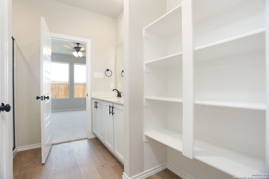 Image 48 of a home in Fairway Crossing 40s.