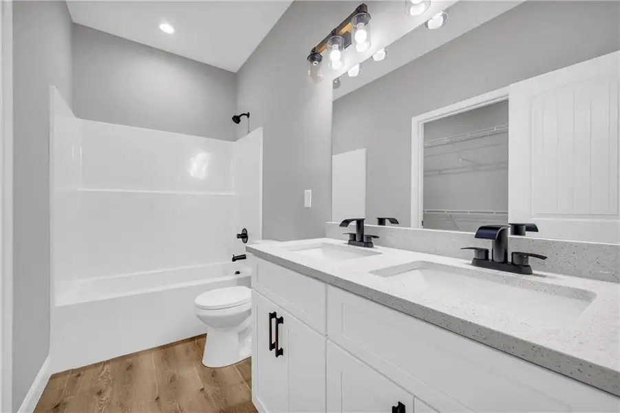 Furnished interior view inside a new home in , Franklin Springs (Image 11).