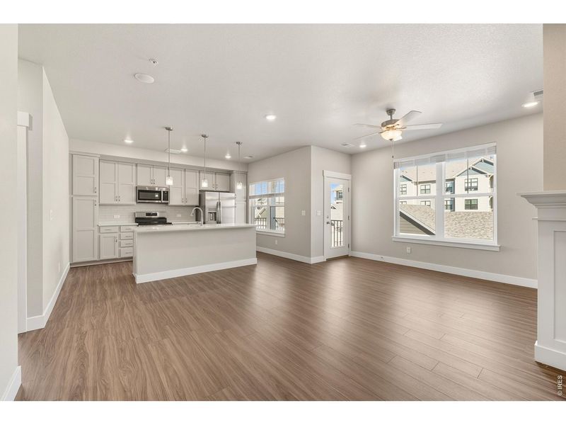 Spacious, unfurnished interior of a new home in The Lakes at Centerra - North Shore Flats, Loveland (Image 15).