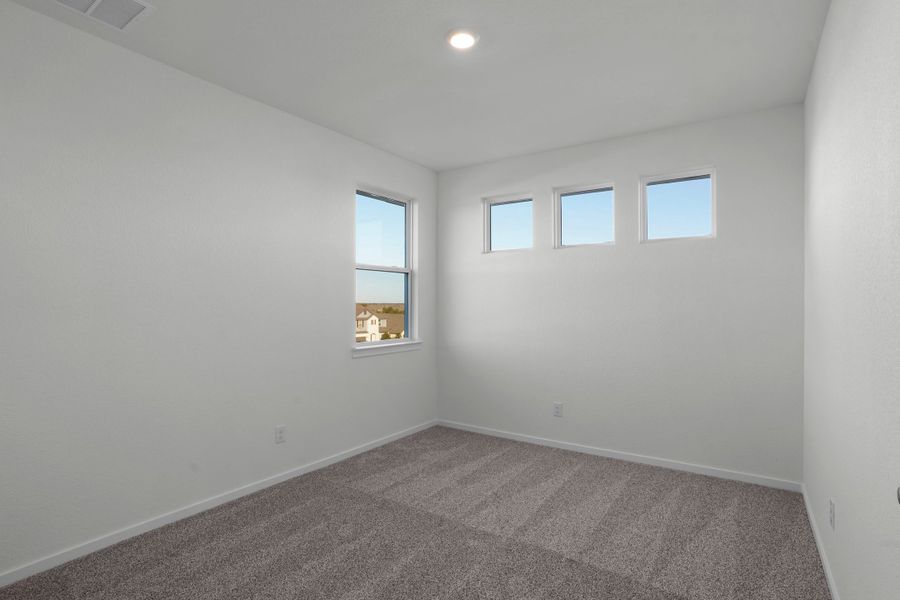 Spacious, unfurnished interior of a new home in The Grove at Blackhawk, Pflugerville (Image 62). Spacious, unfurnished interior of a new home in The Grove at Blackhawk, Pflugerville (Image 62).