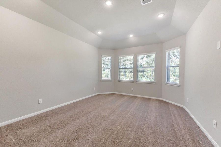 Spacious, unfurnished interior of a new home in Encino Estates, Dayton (Image 5). Spacious, unfurnished interior of a new home in Encino Estates, Dayton (Image 5).