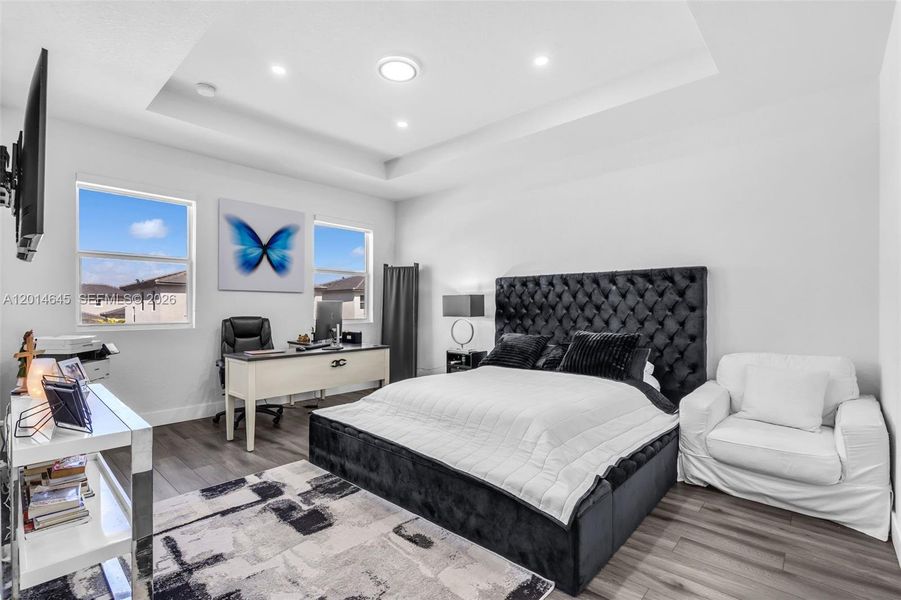 Furnished interior view inside a new home in , Miami (Image 19).