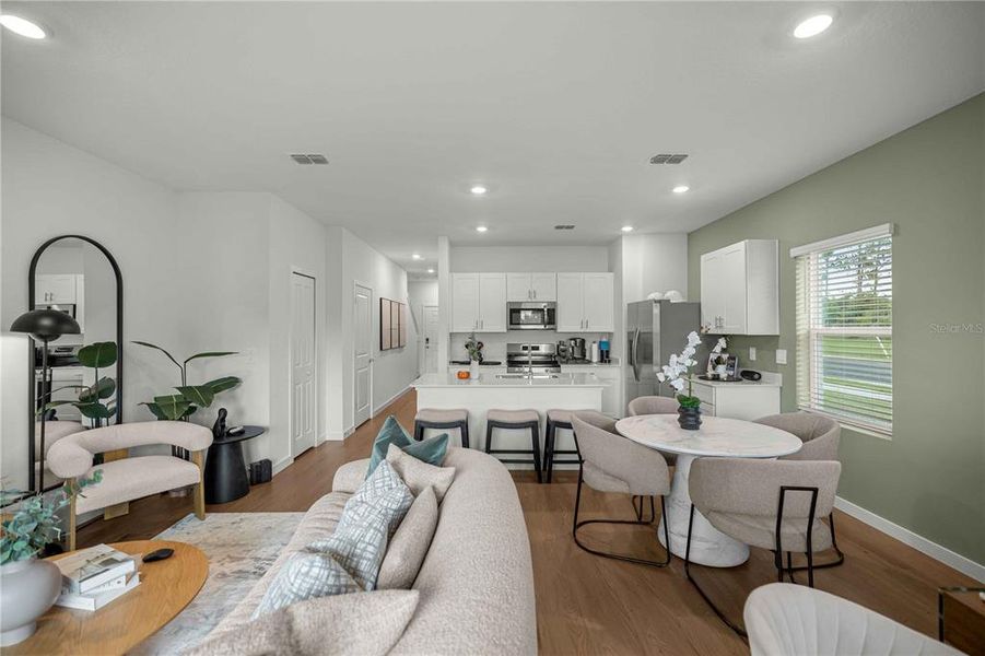 Furnished interior view inside a new home in , Ocala (Image 8).