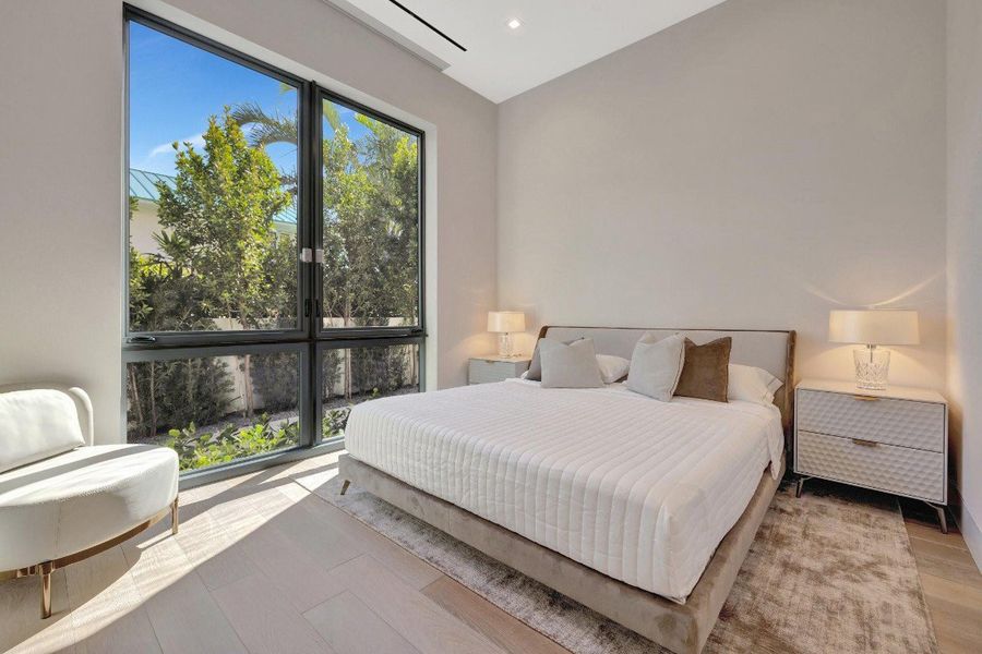 VIP Bedroom Suite - First Level