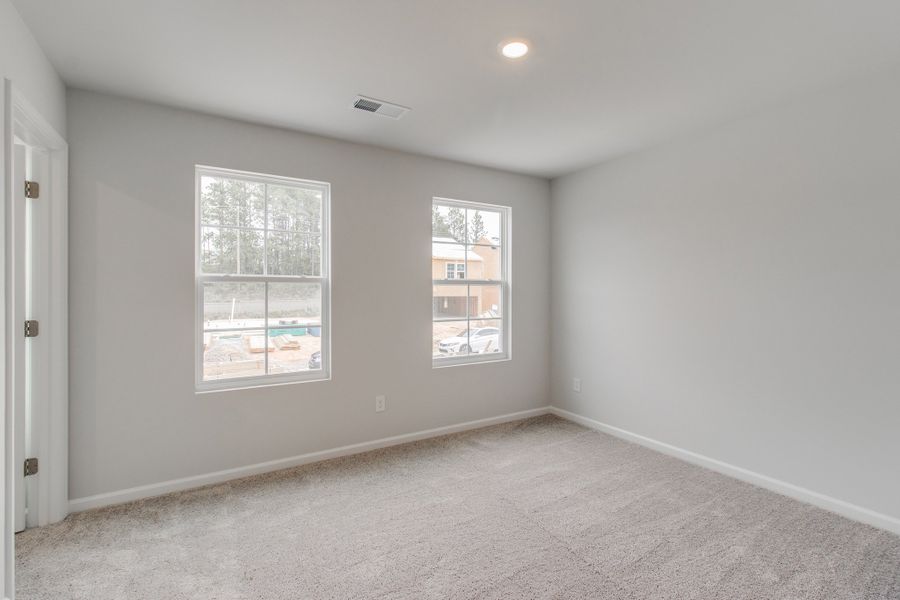 Spacious, unfurnished interior of a new home in Bluefield, Lexington (Image 36). Spacious, unfurnished interior of a new home in Bluefield, Lexington (Image 36).