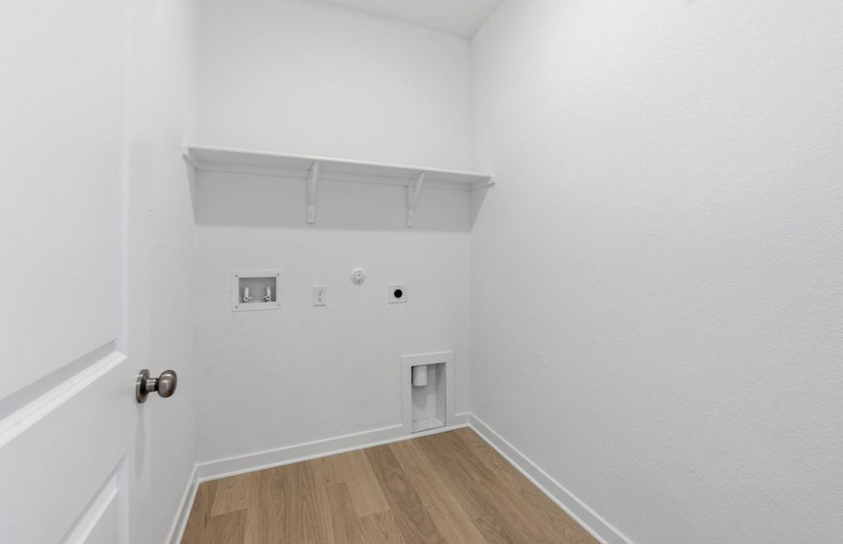 Spacious, unfurnished interior of a new home in La Cima, San Marcos (Image 13).