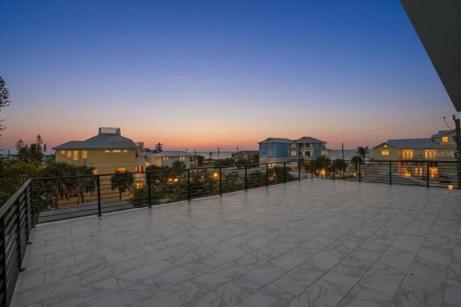 Image 83 of a home in .