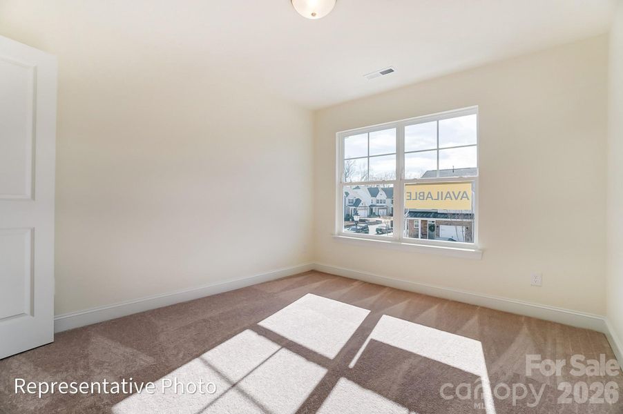 Spacious, unfurnished interior of a new home in Harrisburg Village, Harrisburg (Image 21).